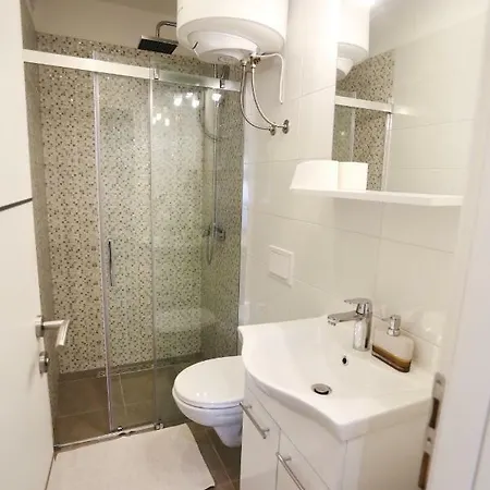 Dora Apartman Trogir